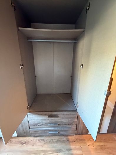 Wardrobe with Mirrored Doors. Good Storage Space