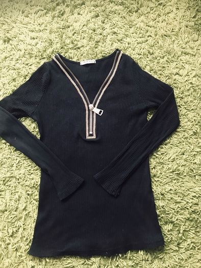M.B.21 size L/XL black blouse with a zipper, decorated with cubic zirconia