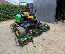 John deere fairway mower