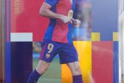 Robert Lewandowski Barcelona Forward Topps