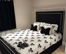 King size bed