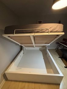 King size white Ottoman bed/ "Malm Ottoman bed Stan Kg white GB"