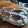 White shoes girls size 1UK great for communion Image 3