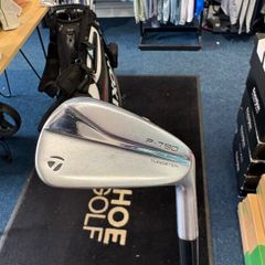 Taylormade P790 irons in mint condition