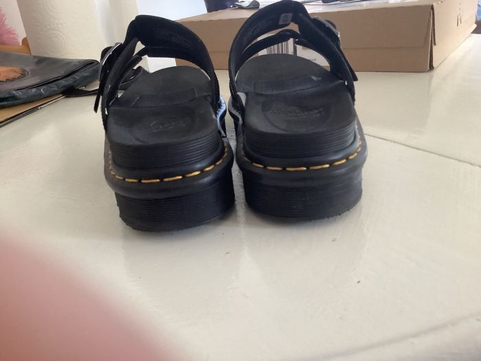 Dr martens size 9