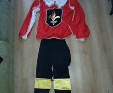 Musketeer halloween costume for men