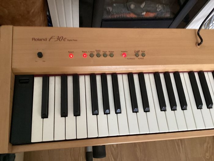 Roland F30e Digital piano and Roland DP - 10 Damper Foot Pedal in Excellent Condition.  (Barely used)
