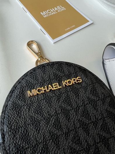 Perfect gift Michael Kors bag with ALL brand NEW accessories
