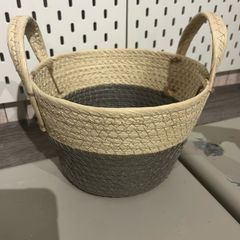 5 wicker baskets