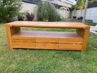 Sideboard/TV/media unit