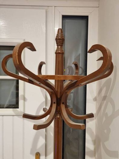 coat / hat stand