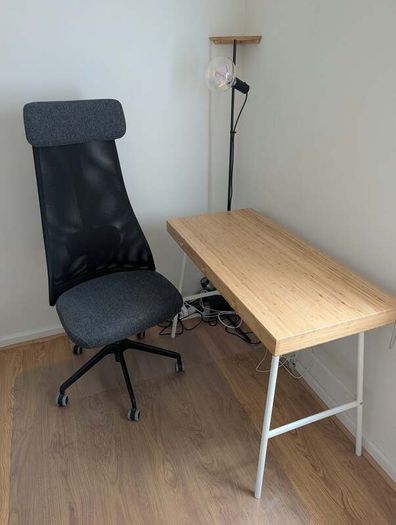 Office desk set