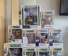 Funko Pops - Halo with Special editions & Chase