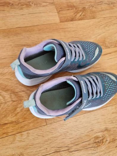 shoes for girl size 2 UK