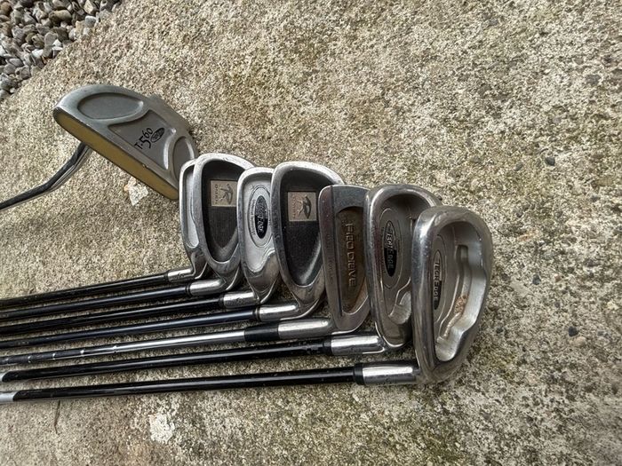 Full set of Golf Clubs