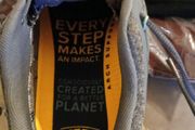 new 'keen' shoe size 7