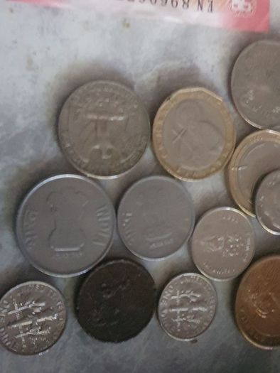 Notes medals and coins