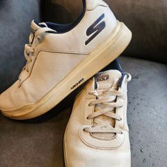 golf shoes