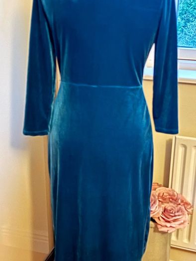Rowen Avenue Teal Velvet like Wrap style Dress - Size S