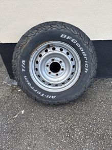 Isuzu D-Max spare tire wheel LT225/75 R16