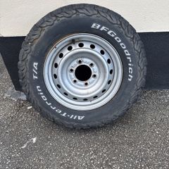 Isuzu D-Max spare tire wheel LT225/75 R16