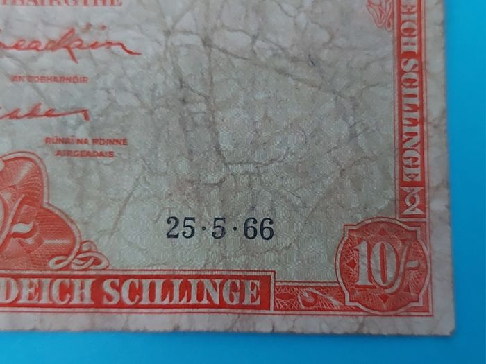 Irish 1966 Lavery ten shilling banknote in used condition