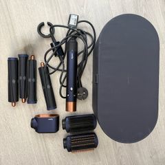 Complete Dyson airwrap