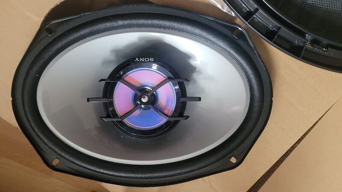 NEW Sony Xplod car speakers