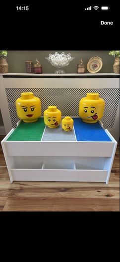 lego heads 2x large 1x midi 1x mini