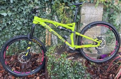 Whyte G160s dual suspension mountain bike