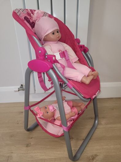 Doll's highchair, 2 dolls + accessories