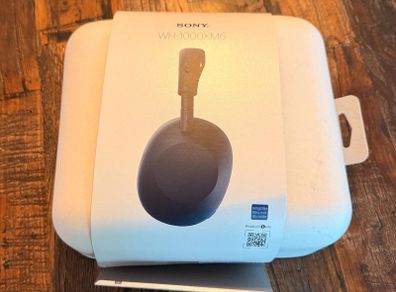 Sony XM6 Wireless Headphones Midnight Blue