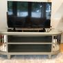 TV unit Image 3
