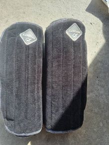 LeMieux foam leg pads x 2