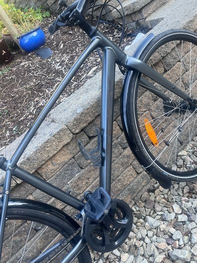 Trek FX 2 charcoal grey bike