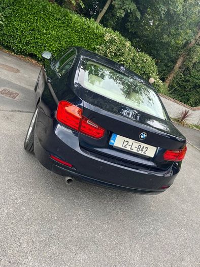 BMW 3-Series 2012
