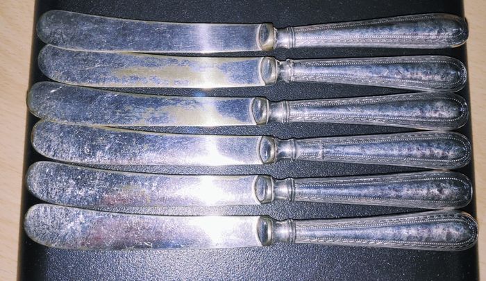 Set of 6 Antique EPNS butter knives with Sterling Silver handles
