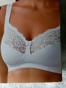 NEW Non Wired Bra  34D