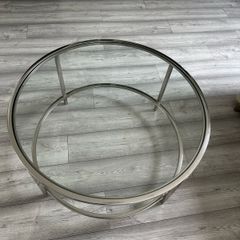 Glass round table