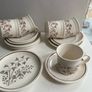 Vintage Biltons  England eighteen piece tea set Image 6