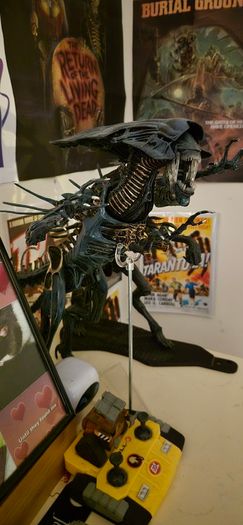 Neca alien queen