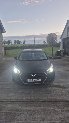 Hyundai i40 2017 NCT, New clutch,Tyres andBattery