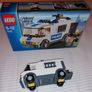 Lego City 7245 (Prisoner Transporter) Image 10