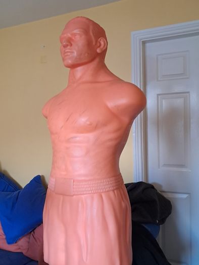 Boxing standing man