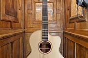 Lowden F-34c