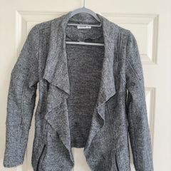 Gallery Women's Grey Jacket with zip detail - Size Small