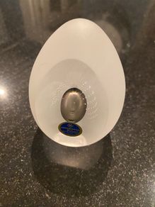 Bohemian crystal glass egg ornament/Paper weight