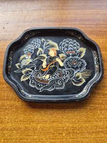 Vintage Metal Tray Manufacturing Co. Ltd.
