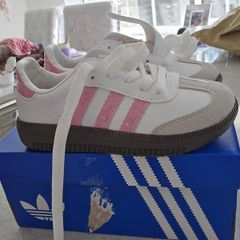 Kids footwear
