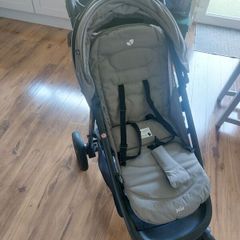 Joie Stroller Good condition FREE